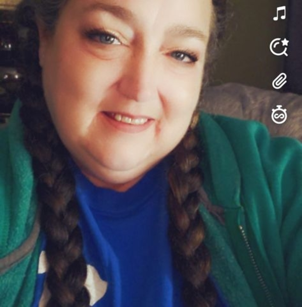 Meet your Posher, Pamela